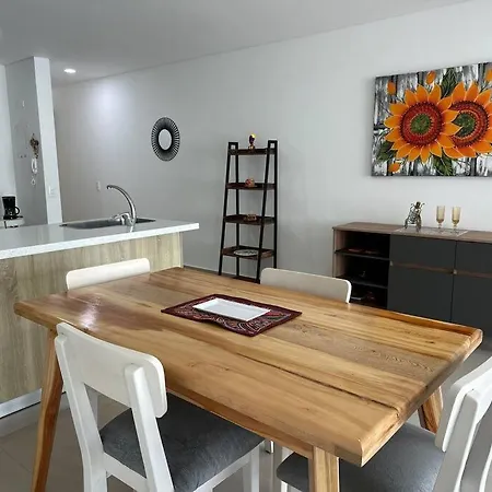 Apartamento Cerca Al Mar Y Centro Historico De 2 En Marbella *