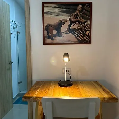 Cerca Al Mar Y Centro Historico De 2 En Marbella Apartamento Cartagena